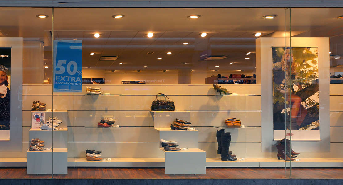 Shops0201 - Free Background Texture - shop store building facade shoe