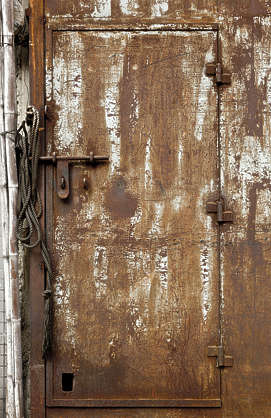 DoorsSingleRusted0042 - Free Background Texture - door old metal rusted rust brown beige white