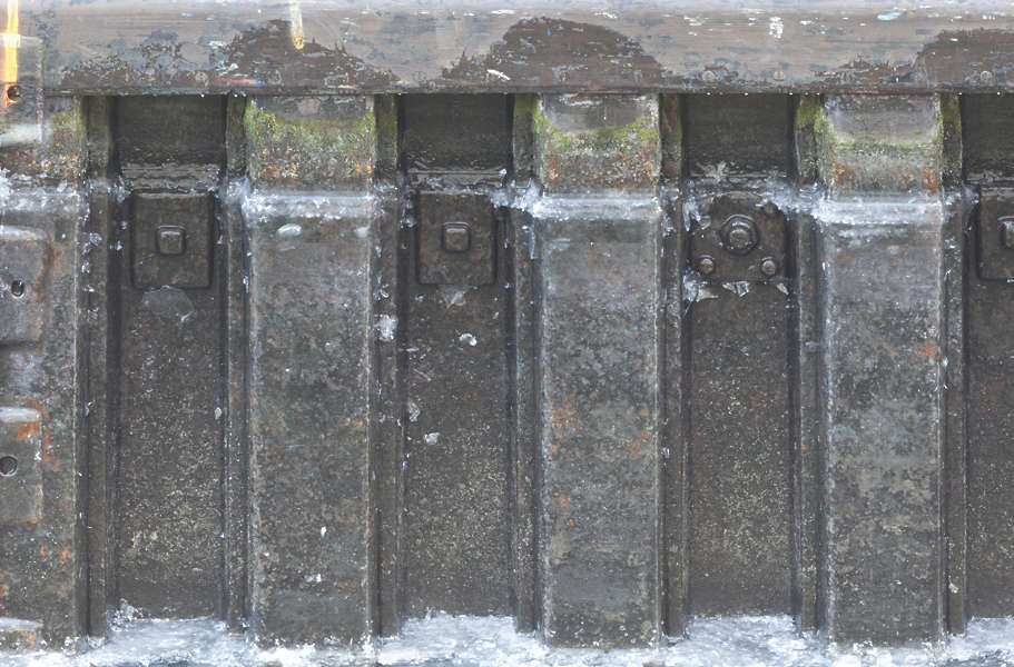MetalBulkheads0073 Free Background Texture metal bulkhead water