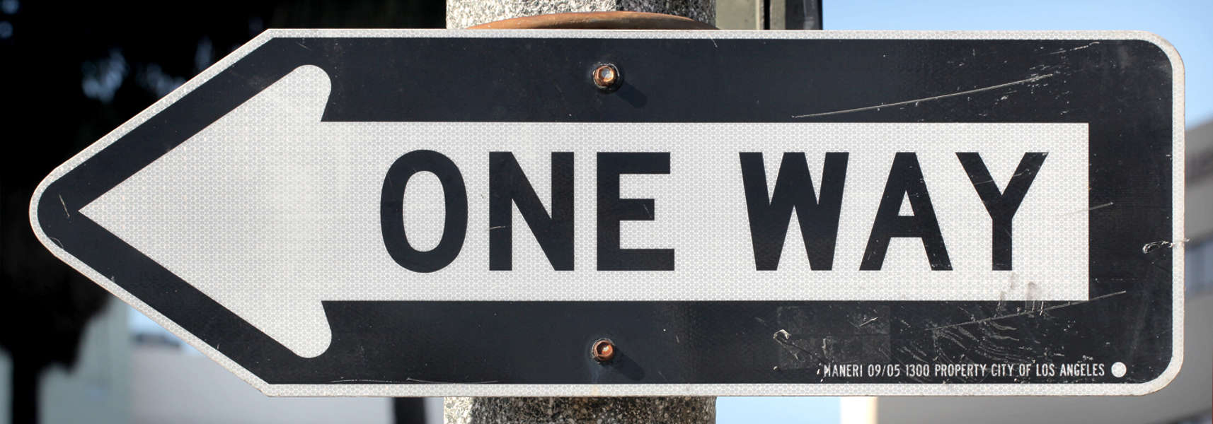Way sign. One way знак дорожный. One way USA знак. Текстура дорожной таблички. Текстуры дорожных знаков Америки.